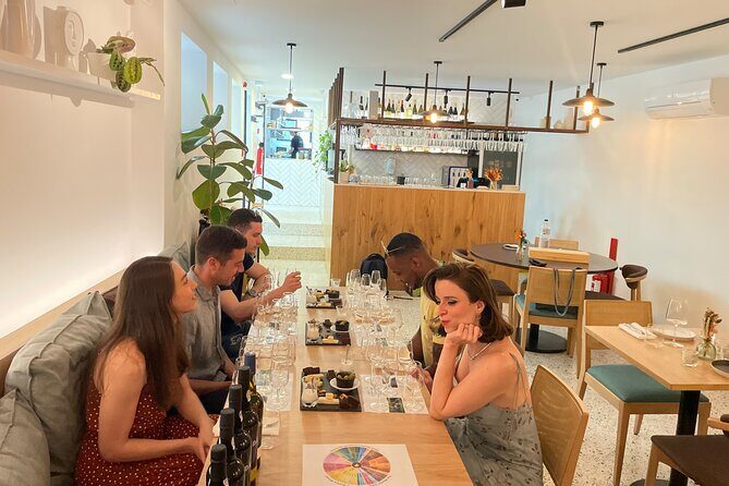 Wine tasting of 5 Port Wines with a Sommelier - Why This 5-Port Tasting Works in Porto