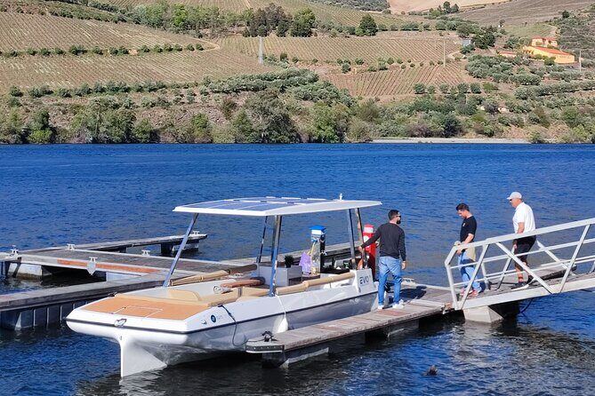 Wine Venture and Boat Trip in Douro Valley from Porto - Sabrosa to Pinhao: Starting the Valley With a Sense of Place