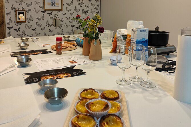 Workshop Nate Pastel and Cocktails in Porto - While you wait for baking: cocktails, port, and music