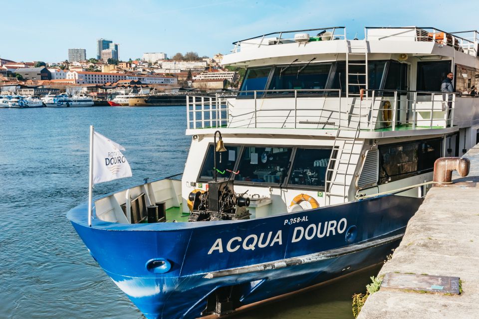 From Porto: Douro River Cruise to Régua with Lunch - Régua free time (45 minutes): what you can realistically do