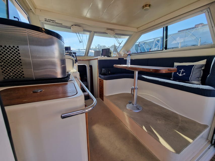 Porto: 6 Bridges Cruise & Port Wine with Sunset Option - Wine, Welcome Drinks, Snacks, and the Little Comfort Things