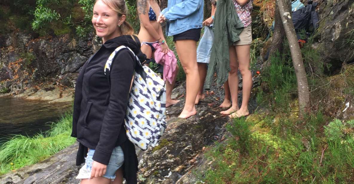 Porto and North coast Exclusive & Secret Waterfalls in 4x4 - Porto pickup and settling into a 7-seat jeep