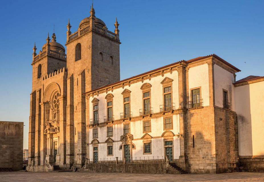 Porto: City Tour, 6 Bridges Cruise and Wine Tasting - Meeting near São Bento: quick logistics, no drama