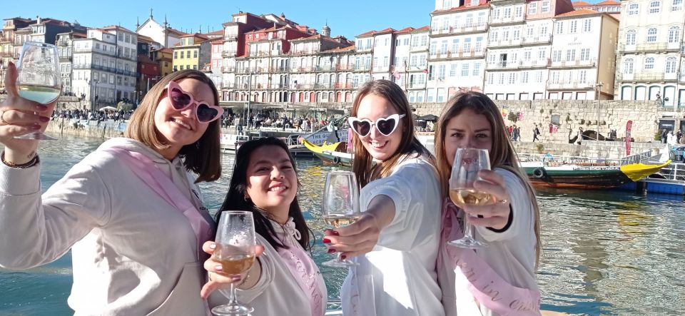 Porto: Douro River Boat Tour w/ Portuguese Wines & Tasting - Porto and Gaia views from the water (and why the stops matter)