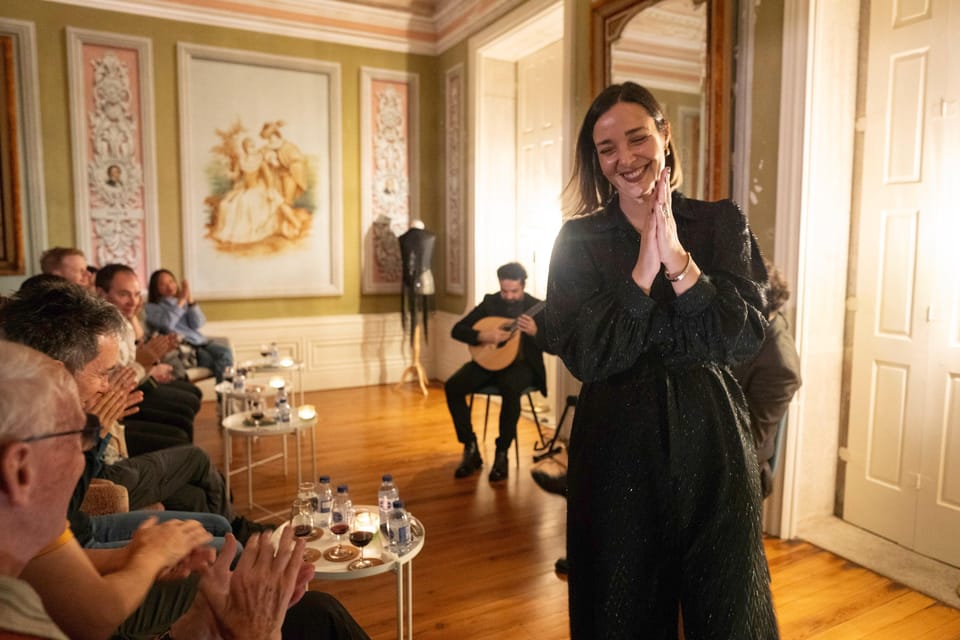 Porto: Fado Concert in Porto's Most Beautiful House - Menina Colina vs Palacete: pick the mansion vibe