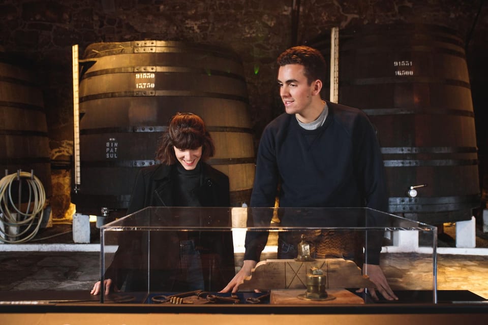 Porto: Fonseca Cellar Tour & Fado Show with Optional Dinner - Price and value: what $29 buys you in a Porto evening