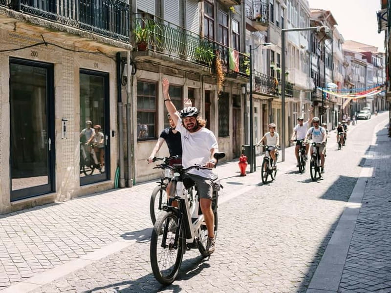 Porto: Highlights in 3 Hours E-Bike Tour - Ribeira and the Bridges: The Douro Moment That Makes Porto Feel Like Porto