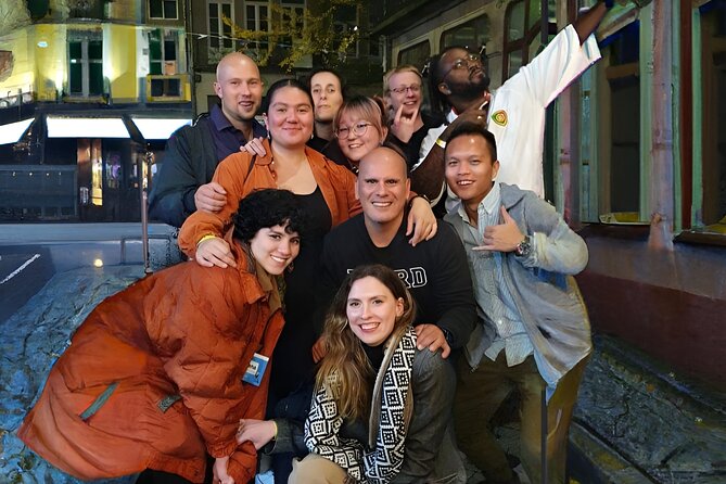 Porto Pub Crawl With Unlimited Beer - The club finish: VIP entry and why it matters