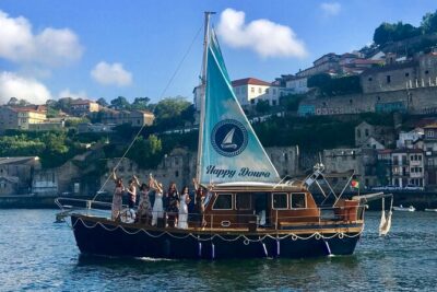 Porto: Tour on the Douro River in a Classic Boat - The Douro route: the iconic bridge moment (and why it matters)