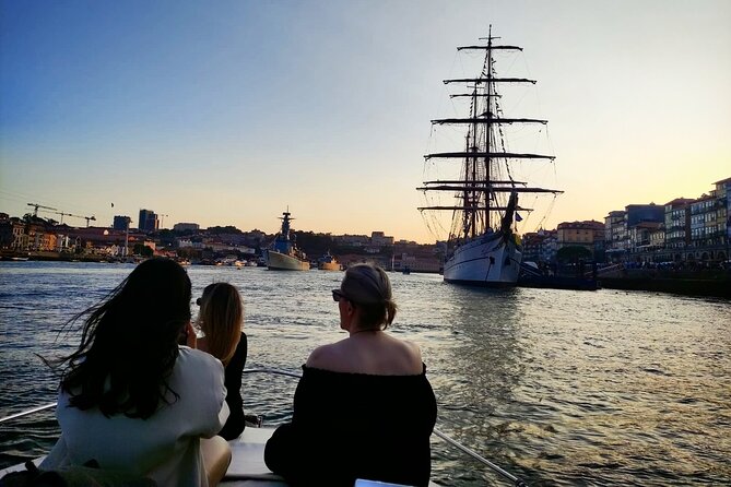 Private Boat Tour 6 Bridges and Ribeira option Sunset up to 6px - Ponte do Freixo and the Riverfront: Cais de Gaia Meets Cais da Ribeira