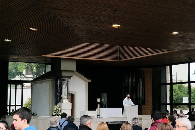 Private Tour to Fátima Sanctuary and the Little Shepherds Houses - Casa De Lúcia and the Aljustrel Houses: Seeing the Childhood Homes Behind the Story