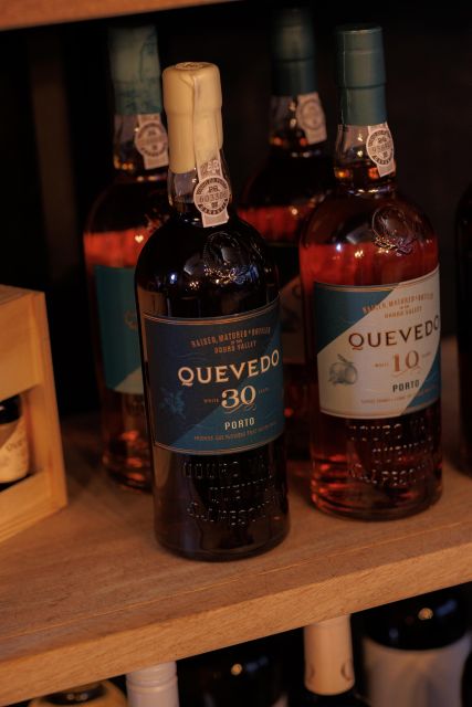 Vila Nova de Gaia: Porto Discovery Tasting - The Cozy Lodge Setting and the Small-Group Advantage
