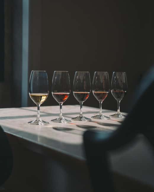 WOW Porto: The Wine School Workshops and Tastings - 3 Wine and 3 Cheese pairing: the party or picnic upgrade