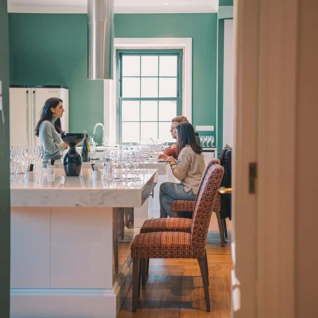 WOW Porto: The Wine School Workshops and Tastings - Personalised 3-Wine Tasting: building your own menu